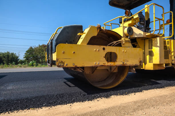 Best Asphalt Driveway Paving in Leander, TX